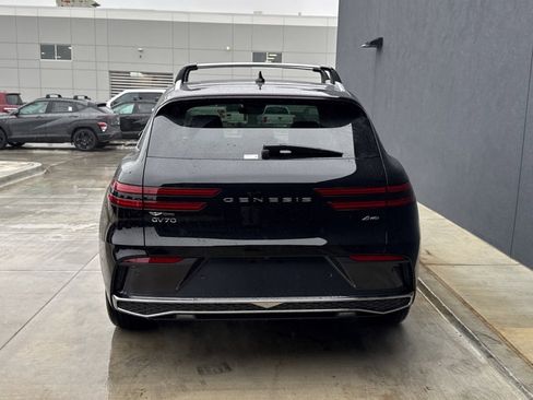 New 2026 Genesis GV70 2.5T Advanced image 23