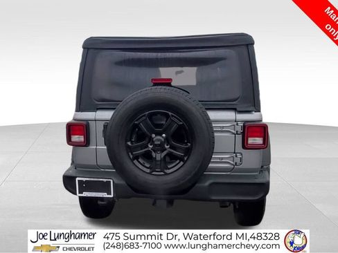 Used 2021 Jeep Wrangler Unlimited Sport AWD/4WD image 8