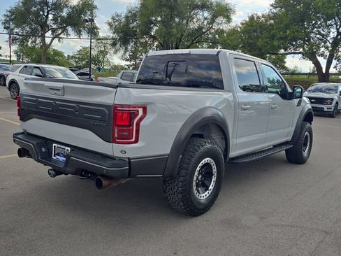 Used 2017 Ford F150 Raptor w/ Equipment Group 802A Luxury AWD/4WD image 4