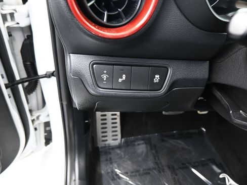 Used 2024 Kia Forte GT-Line FWD image 12