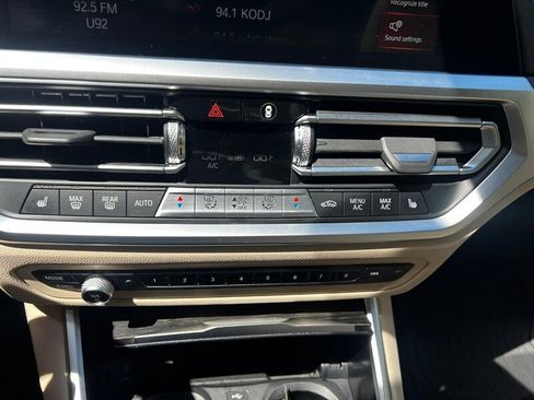 Used 2022 BMW 330e xDrive w/ Driving Assistance Package AWD/4WD image 33