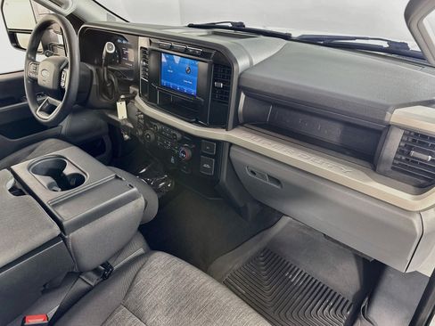 Used 2023 Ford F250 XL w/ STX Appearance Package AWD/4WD image 25