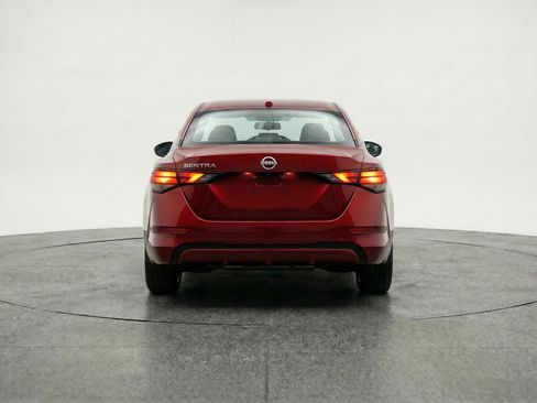 Used 2025 Nissan Sentra SV FWD image 6