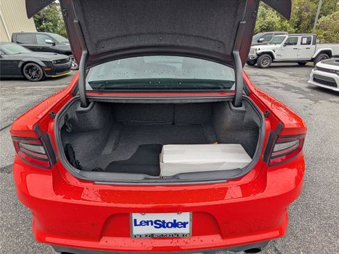 Used 2022 Dodge Charger SRT Hellcat w/ Harman/Kardon Audio Group image 17
