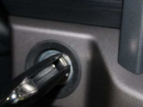 Used 2024 Ford F150 XLT w/ Mobile Office Package image 41