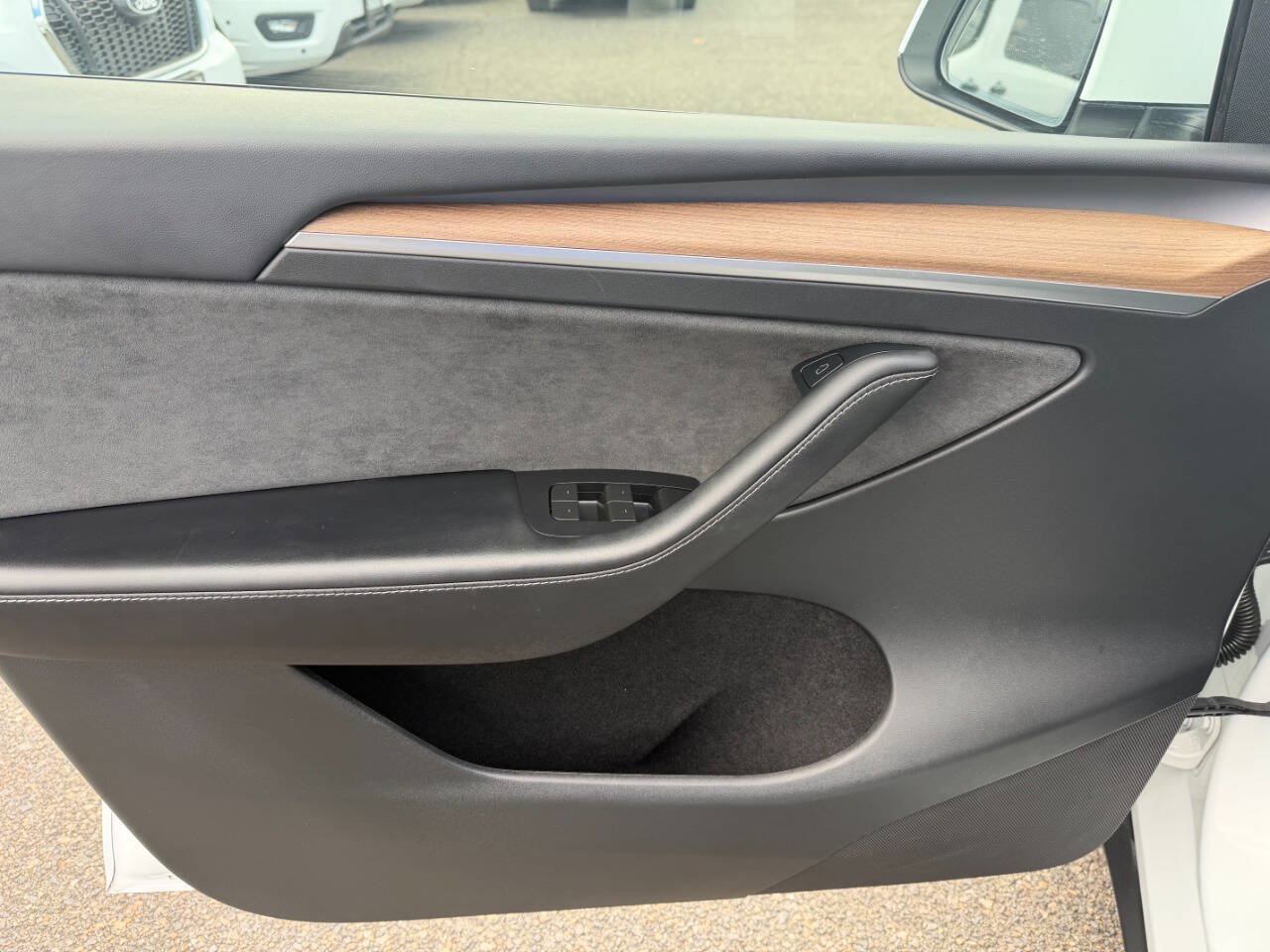 Used 2023 Tesla Model Y Long Range AWD/4WD image 14