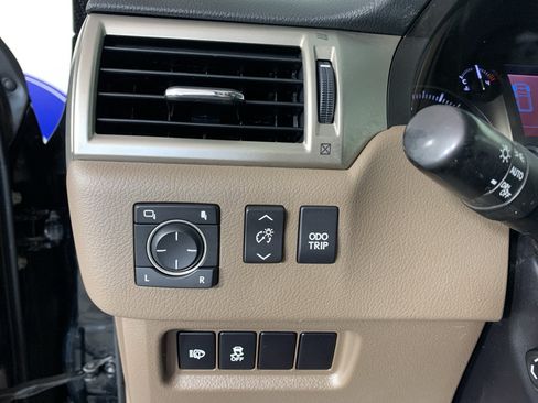 Used 2015 Lexus GX 460 w/ Premium Package AWD/4WD image 16