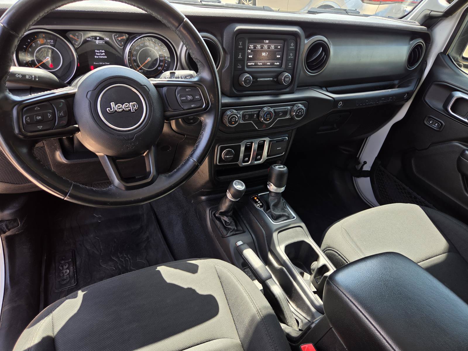 Used 2020 Jeep Wrangler Sport AWD/4WD image 14