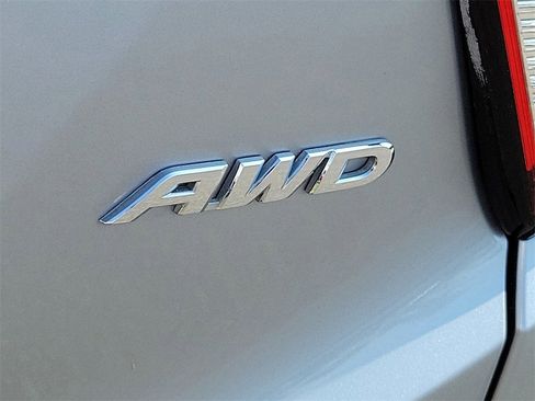 Used 2019 Honda HR-V LX image 24