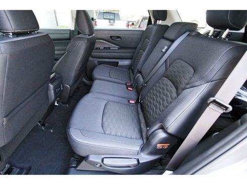 New 2026 Nissan Pathfinder SV FWD image 7