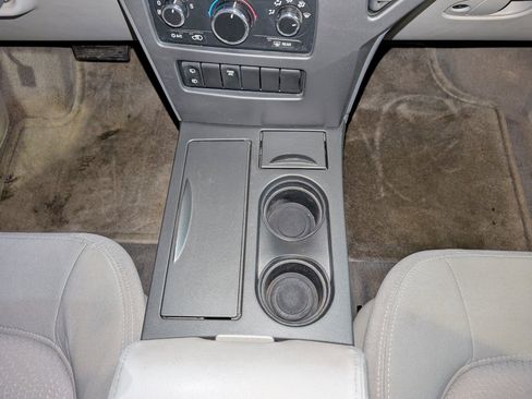 Used 2007 Buick Rendezvous CX image 37