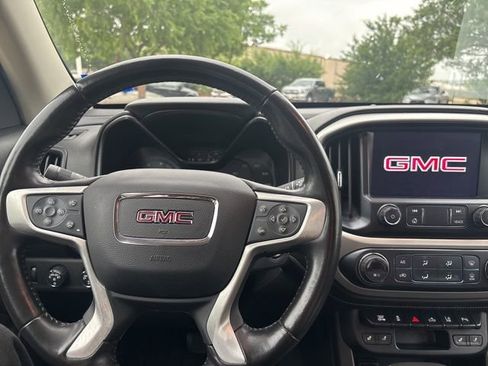 Used 2020 GMC Canyon SLE w/ Driver Alert Package AWD/4WD image 10