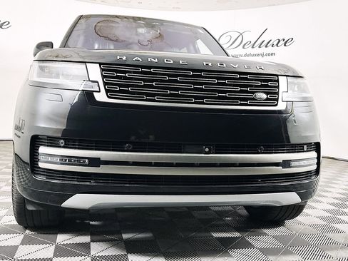 Used 2023 Land Rover Range Rover Long Wheelbase SE AWD/4WD image 32