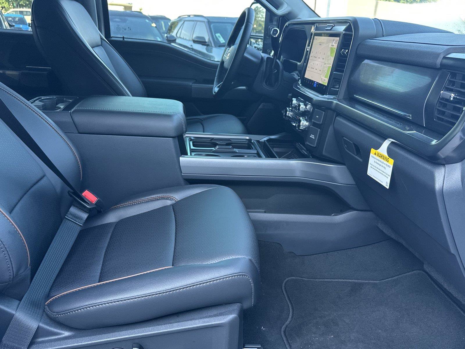 New 2026 Ford F250 Lariat w/ Black Appearance Package AWD/4WD image 19