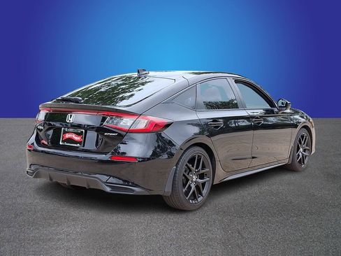 Used 2024 Honda Civic Sport image 4