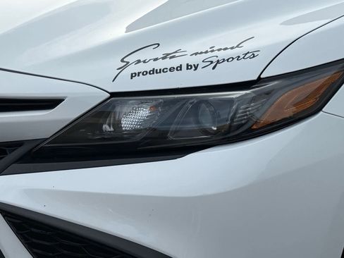 Used 2023 Toyota Camry SE image 8