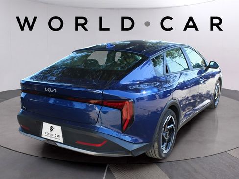 Used 2025 Kia K4 EX image 7