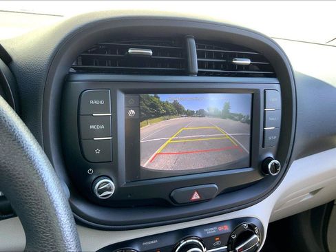 Used 2023 Kia Soul LX w/ Option Group 015 FWD image 18