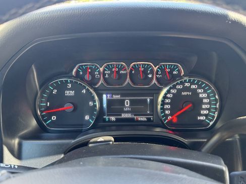 Used 2018 Chevrolet Silverado 2500 LT w/ LT Fleet Convenience Package AWD/4WD image 17