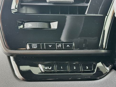 Used 2025 Lexus RX 350 Premium w/ Convenience Package AWD/4WD image 17