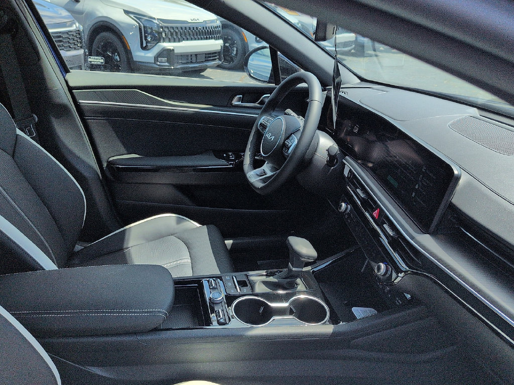 New 2026 Kia K5 GT-Line FWD image 7