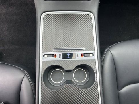 Used 2023 Tesla Model 3 Standard Range image 12