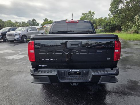 Used 2022 Chevrolet Colorado LT w/ LT Convenience Package image 7