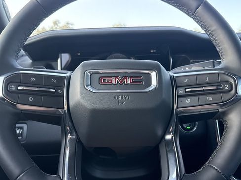 New 2026 GMC Acadia Elevation w/ Black Edition FWD image 23