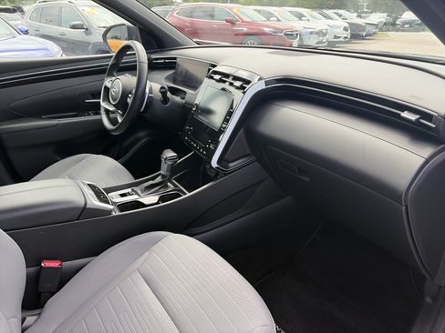 Used 2022 Hyundai Santa Cruz SEL Premium w/ Cargo Package AWD/4WD image 14