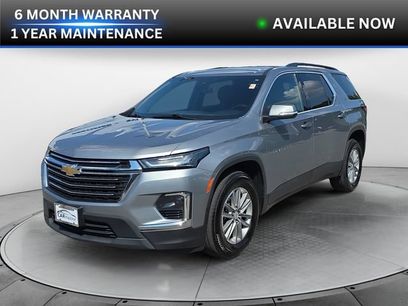 Used 2023 Chevrolet Traverse LT