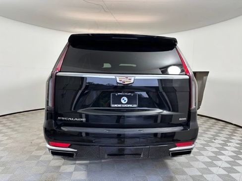 Used 2023 Cadillac Escalade ESV Premium Luxury w/ LPO, Floor Liner Package AWD/4WD image 7