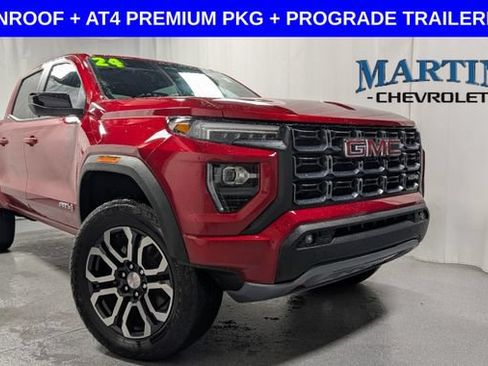Used 2024 GMC Canyon AT4 w/ AT4 Premium Package AWD/4WD image 1