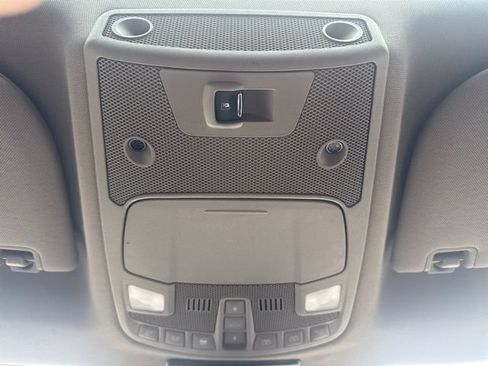 Used 2016 Ford F150 Lariat w/ Equipment Group 502A Luxury AWD/4WD image 43