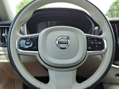 Used 2024 Volvo S60 T8 Ultimate w/ Climate Package AWD/4WD image 28