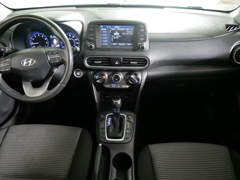 Used 2018 Hyundai Kona SEL AWD/4WD image 10