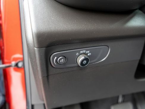 Used 2022 Buick Envision Preferred image 21