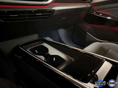 Used 2024 Volkswagen ID.4 S image 58