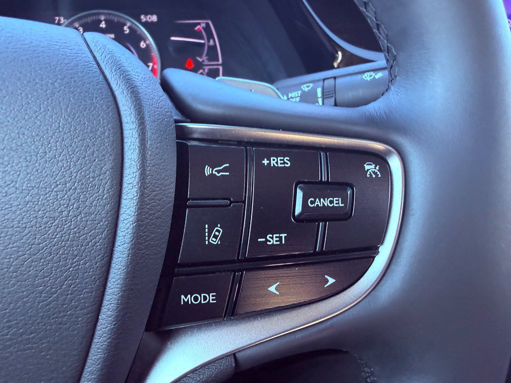 Certified 2024 Lexus ES 350 w/ Premium Package FWD image 21