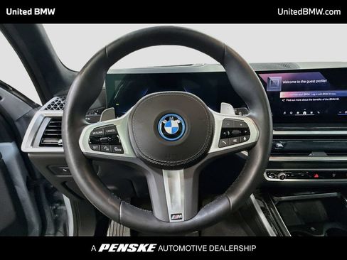 Used 2026 BMW X5 xDrive50e w/ Executive Package AWD/4WD image 6