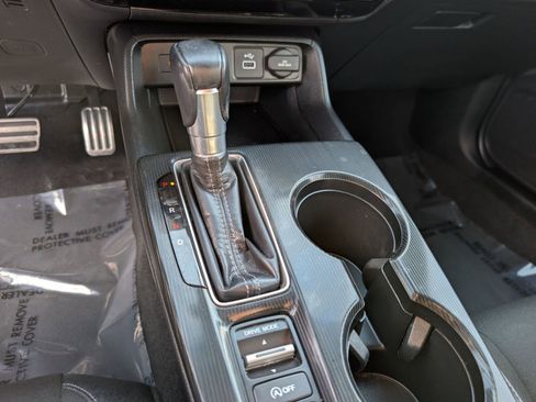 Used 2024 Honda Civic Sport image 18