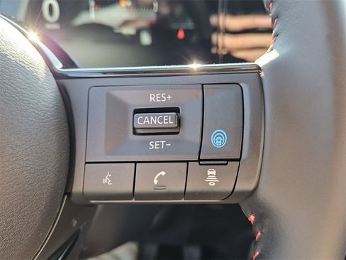 New 2025 Nissan Kicks SR image 25