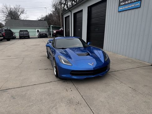 Used 2015 Chevrolet Corvette Stingray Coupe w/ 3LT Preferred Equipment Group image 16