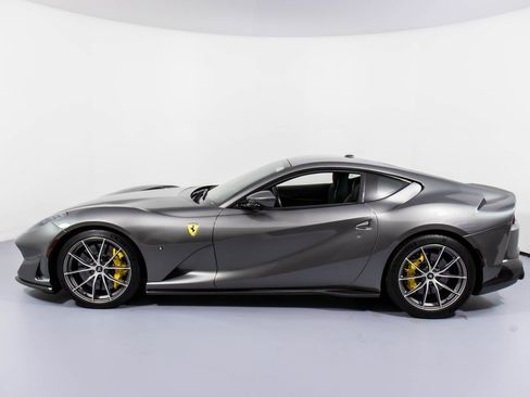 Certified 2020 Ferrari 812 Superfast image 9