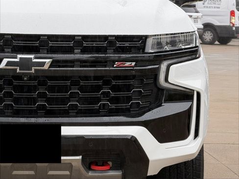 Used 2024 Chevrolet Tahoe Z71 w/ Luxury Package image 8
