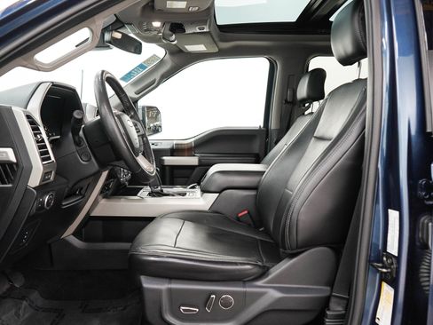 Used 2016 Ford F150 Lariat w/ Equipment Group 502A Luxury AWD/4WD image 25