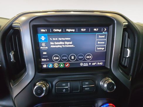 Used 2021 GMC Sierra 1500 SLT w/ SLT Premium Plus Package AWD/4WD image 21