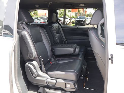 Used 2023 Honda Odyssey Sport image 35