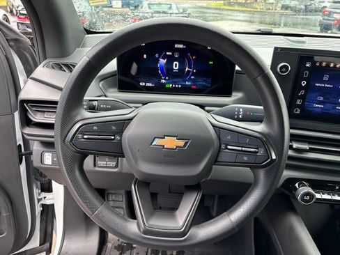 New 2024 Chevrolet Silverado EV W/T AWD/4WD image 18