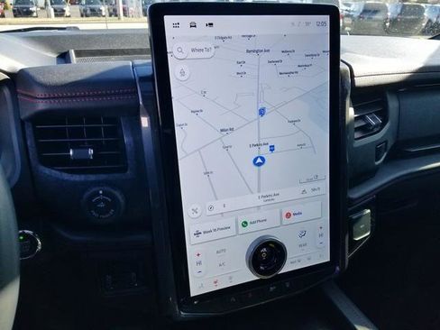 Used 2023 Ford Expedition Max Limited image 26