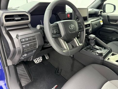 New 2025 Toyota Tacoma TRD Sport image 9
